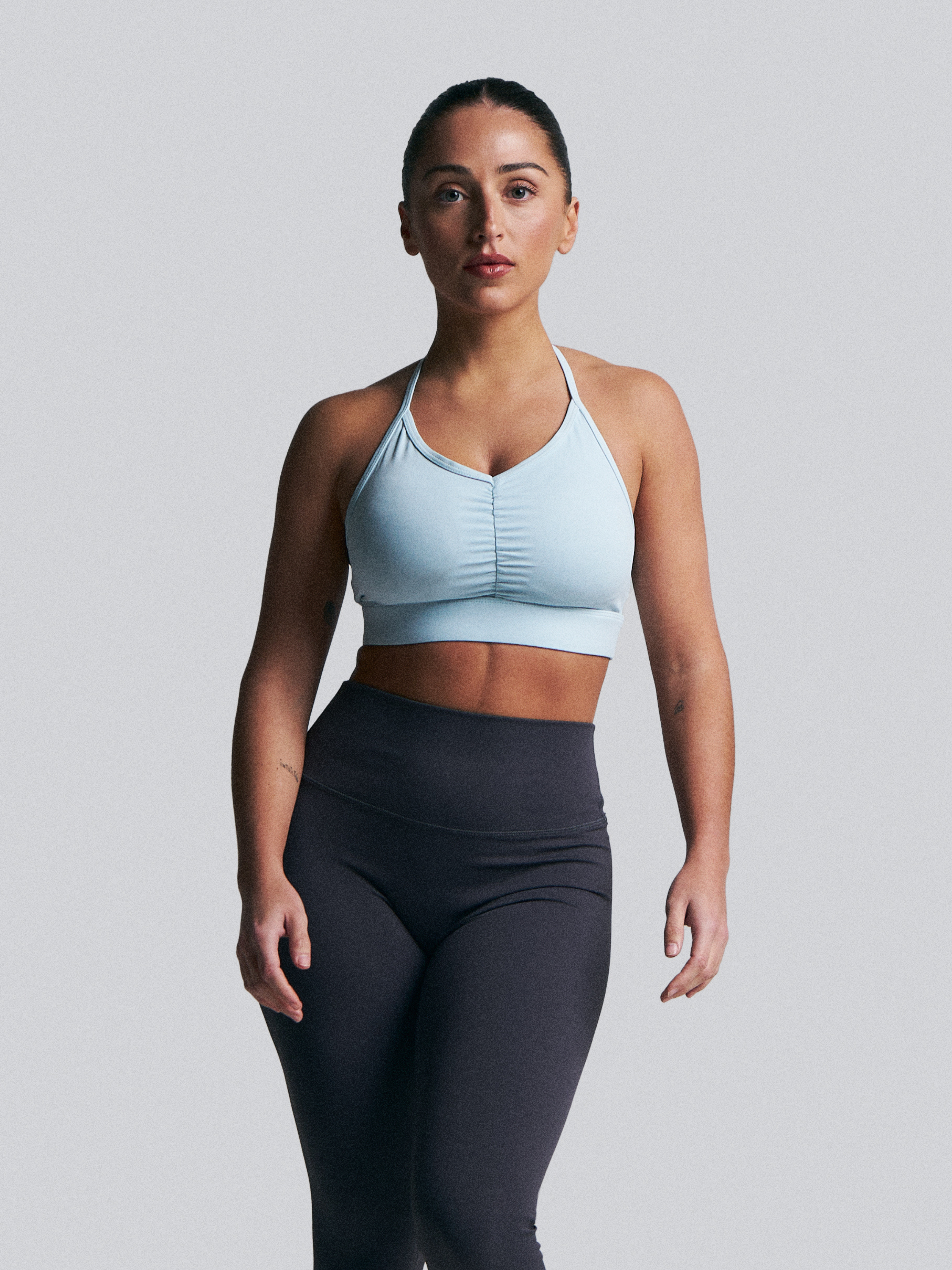 Back Neckline Sport Bra