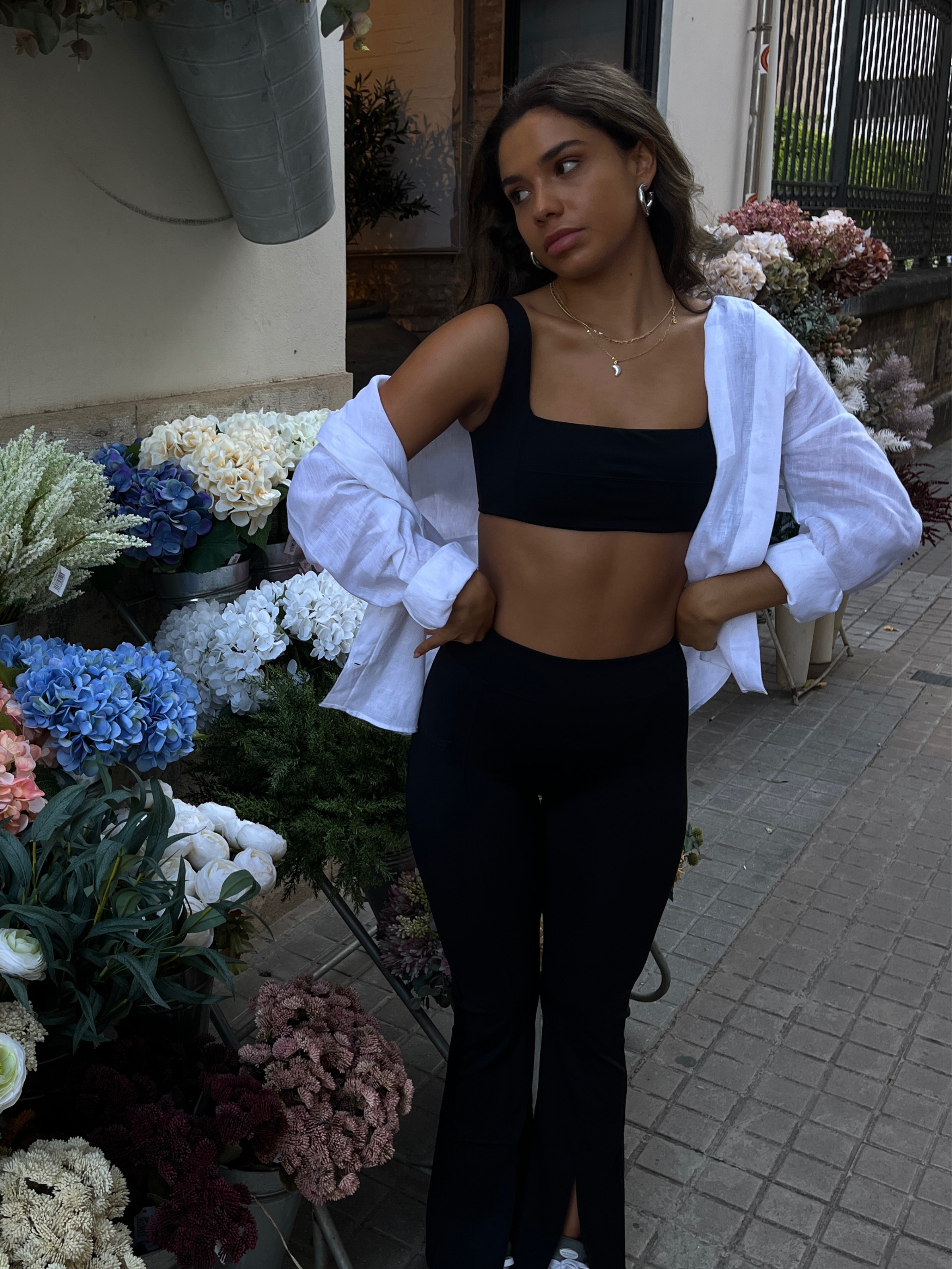 Pants Flared & Open Flared Shade Black