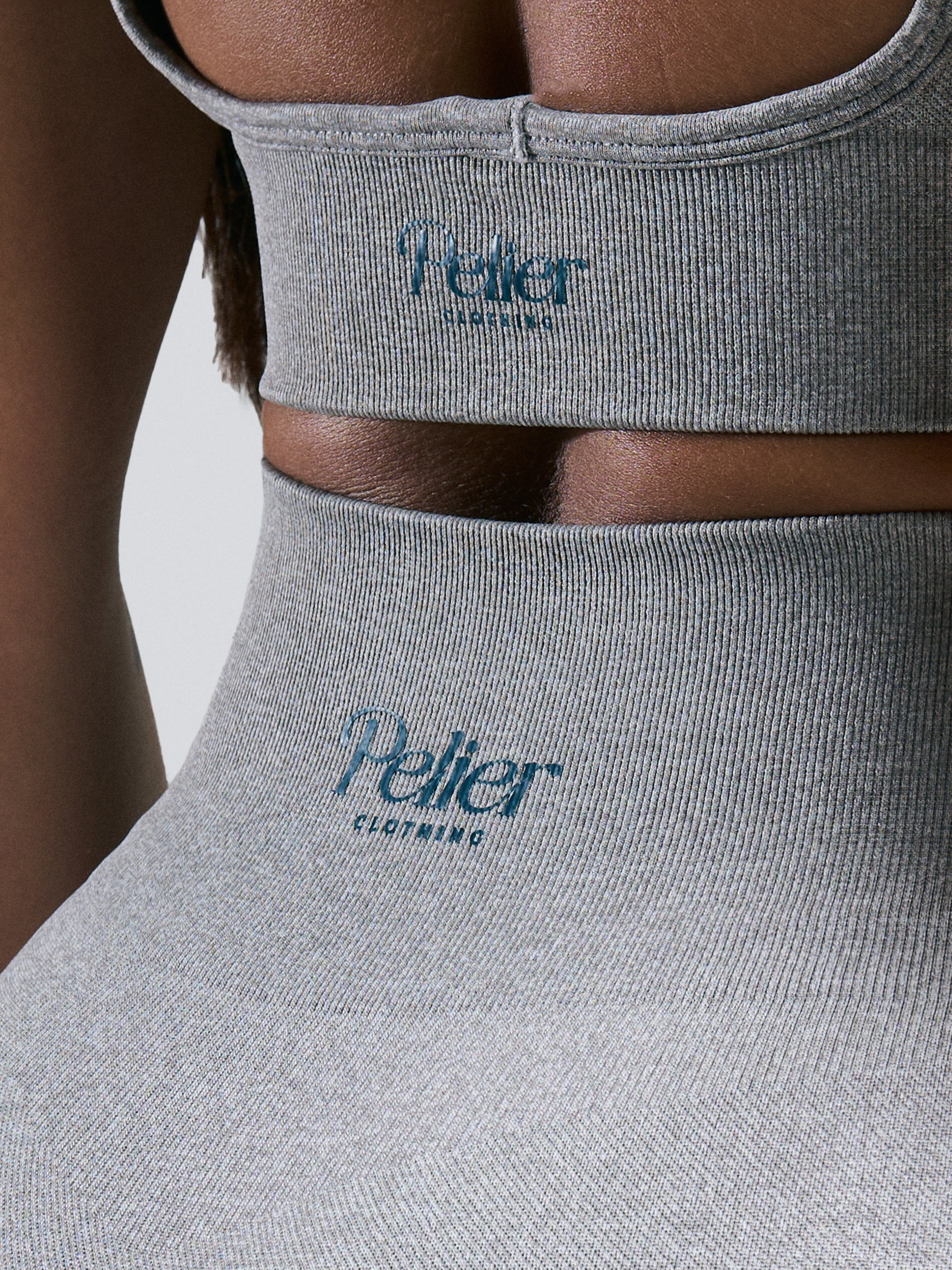 Seamless Short Sleeve