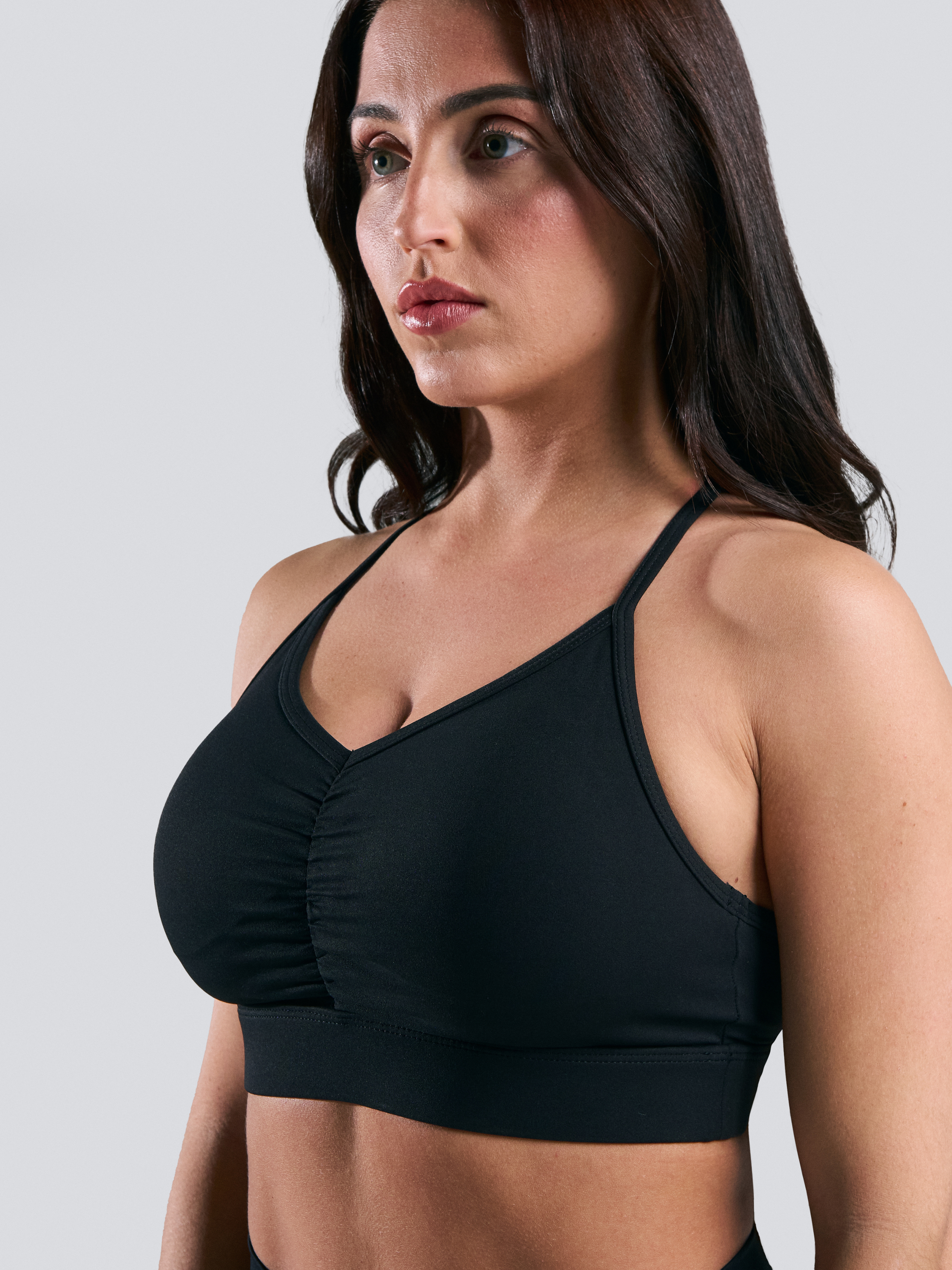 Back Neckline Sport Bra